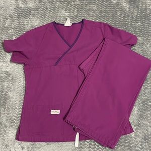 Medium Purple Urbane Scrub Set